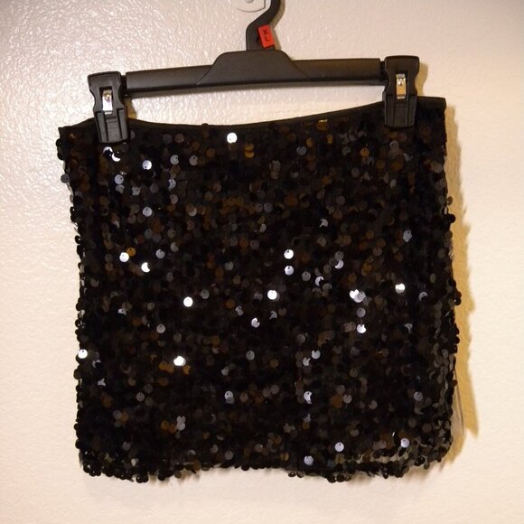 Forever 21 Jet Black Sequins Short Skirt NWT - Picture 3 of 13